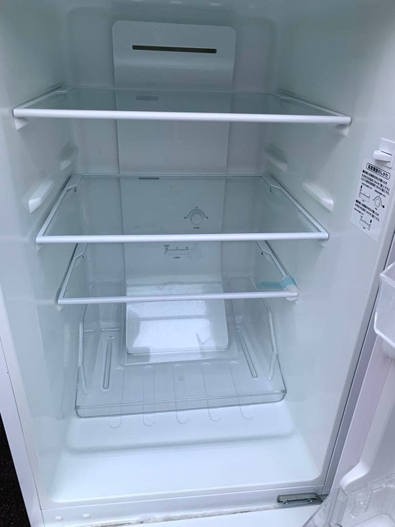 美品／IRIS OHYAMA冷蔵庫と洗濯機セット　シンプルなホワイトデザイン。