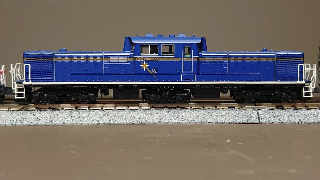 E26系カシオペア フル編成12両(全車室内灯付き)+DD51 2両+EF510