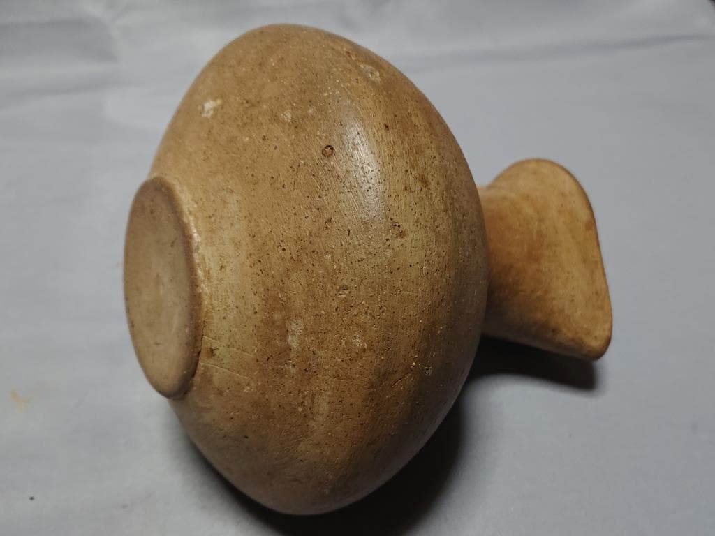 コレクター収集品 イラン ギーラン 研磨土器 手付水差 - メルカリ