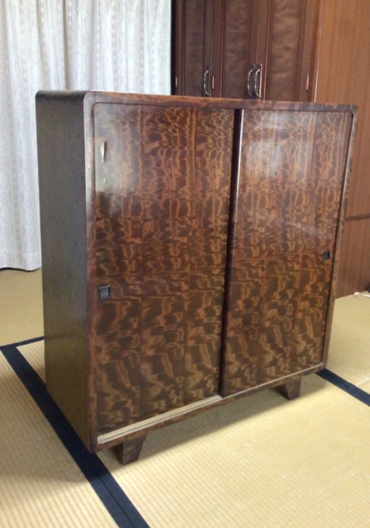 昭和レトロ 中国古典家具 古家具 格子型 木製箪笥 サイドボード 3段9