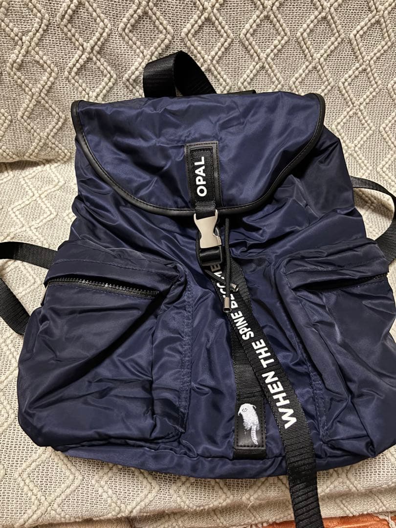 米津玄師　脊椎がオパールになる頃　バックパック ☆USED/中古【2019/脊椎がオパールになる頃】米津玄師 オパール