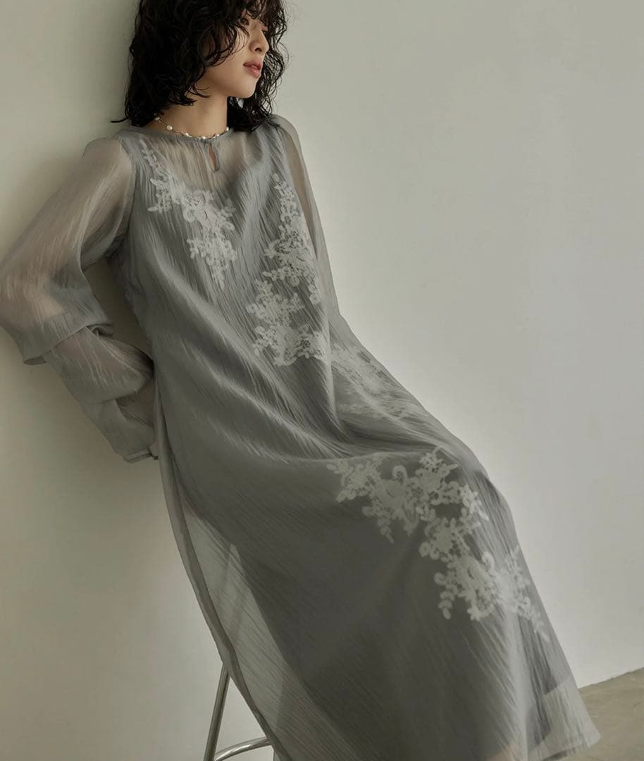 シアーAラインワンピース　niana