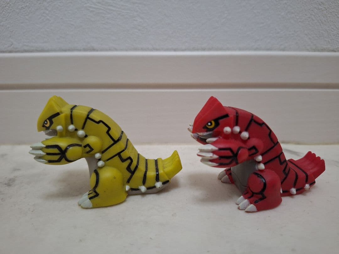 ポケモンキッズ グラードン色違い フィギュア 激レア！！2体セット