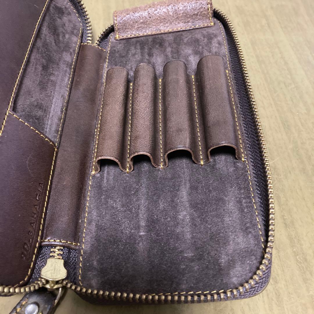 バハギア　ペンケース