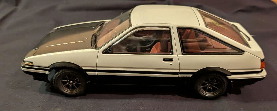 AUTOart 1/18 トヨタ スプリンター トレノ (AE86)