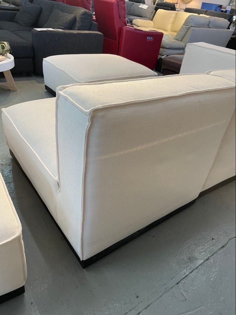 achu*　アルモニア　Kaamos スツール部分①