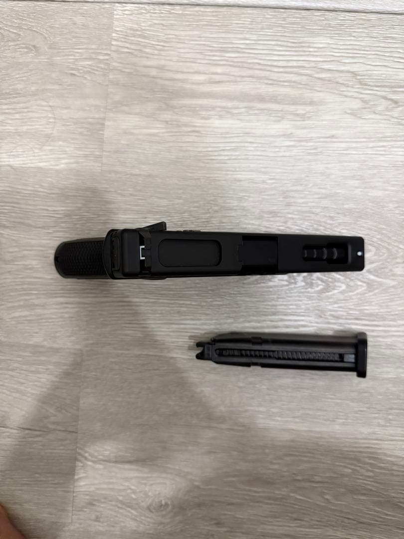 東京マルイGlock 18c ガスガン