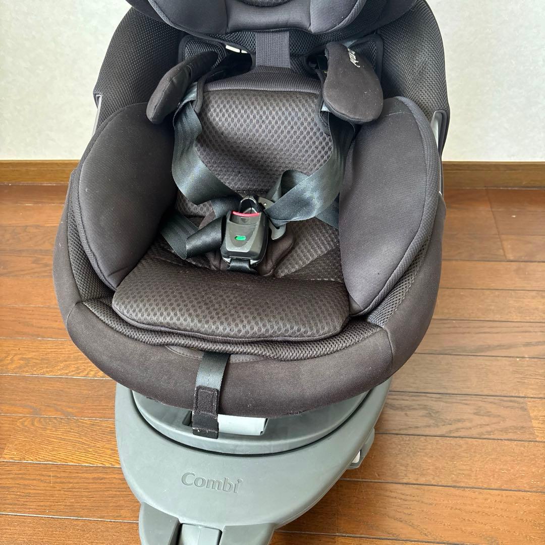 【良品】Combi ザエス プラス ISOFIX ZB-750 新生児OK