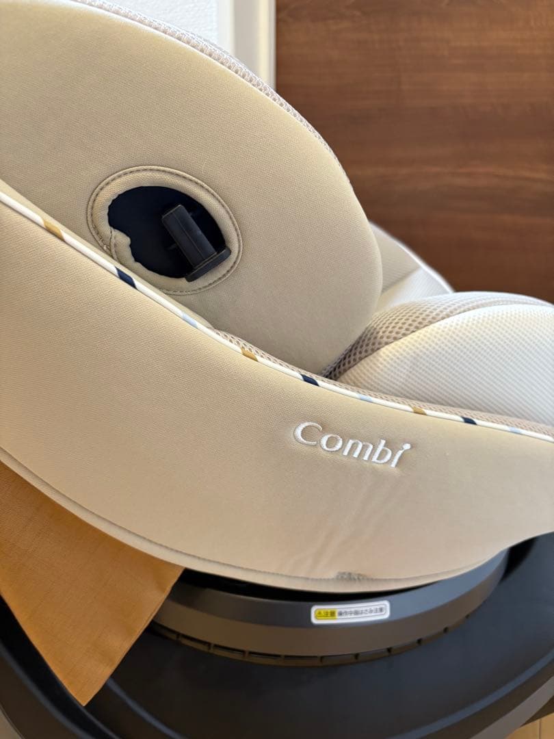 コンビ　クルムーヴスマート ISOFIX