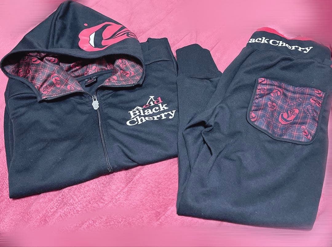 Acid Black Cherry パーカー セットアップ レディース