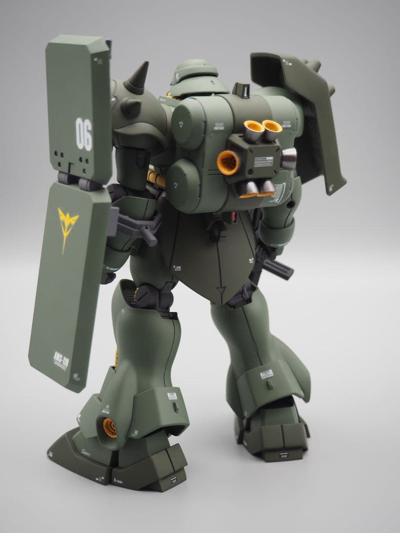 ガンプラ_HGUCギラドーガ_全塗装・完成品