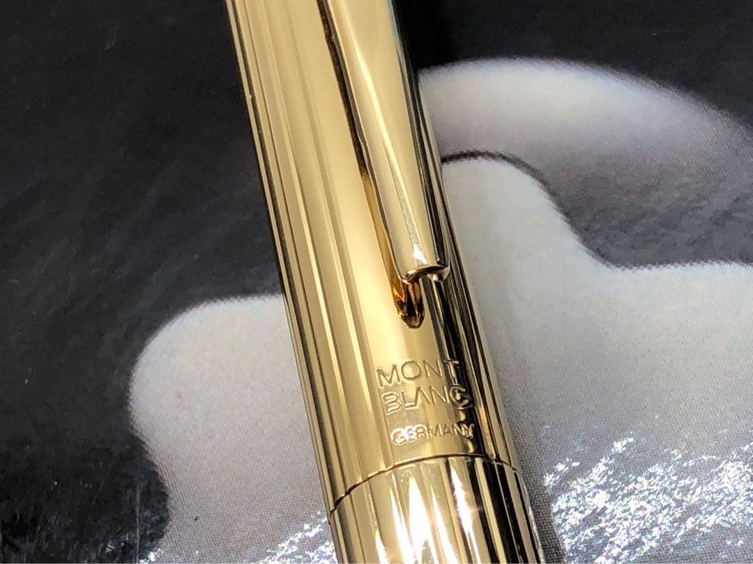モンブラン☆金運を呼ぶ総金張り未使用に近い価値の高い逸品！ノブレス