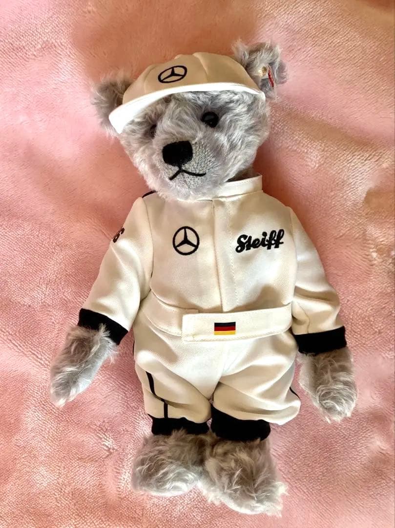 Mercedes-Benz × Steiff レーシングスーツ テディベア - メルカリ