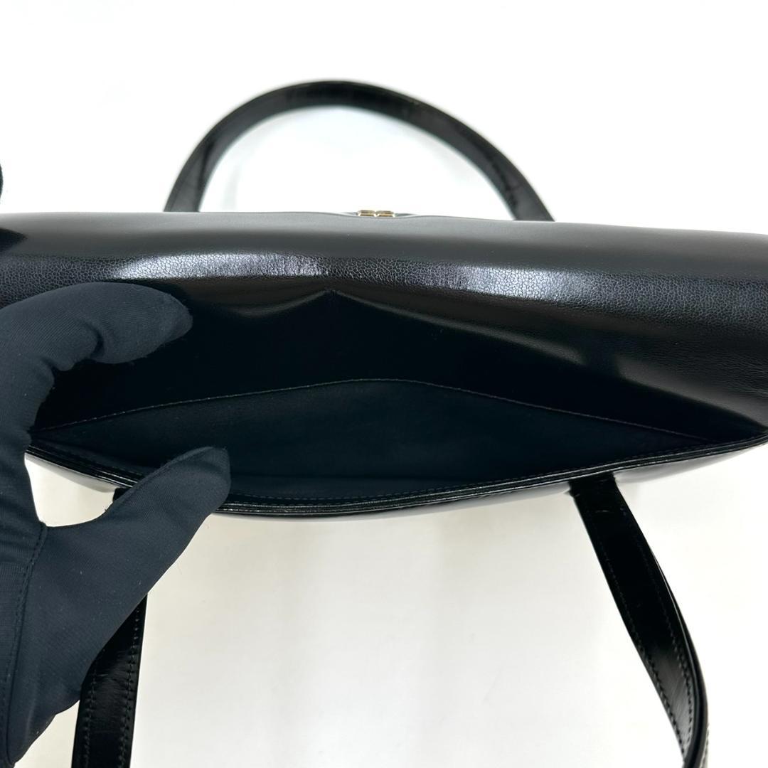 GIVENCHY ジバンシー 4Gロゴ フォーマル ハンドバッグ ゴールド金具