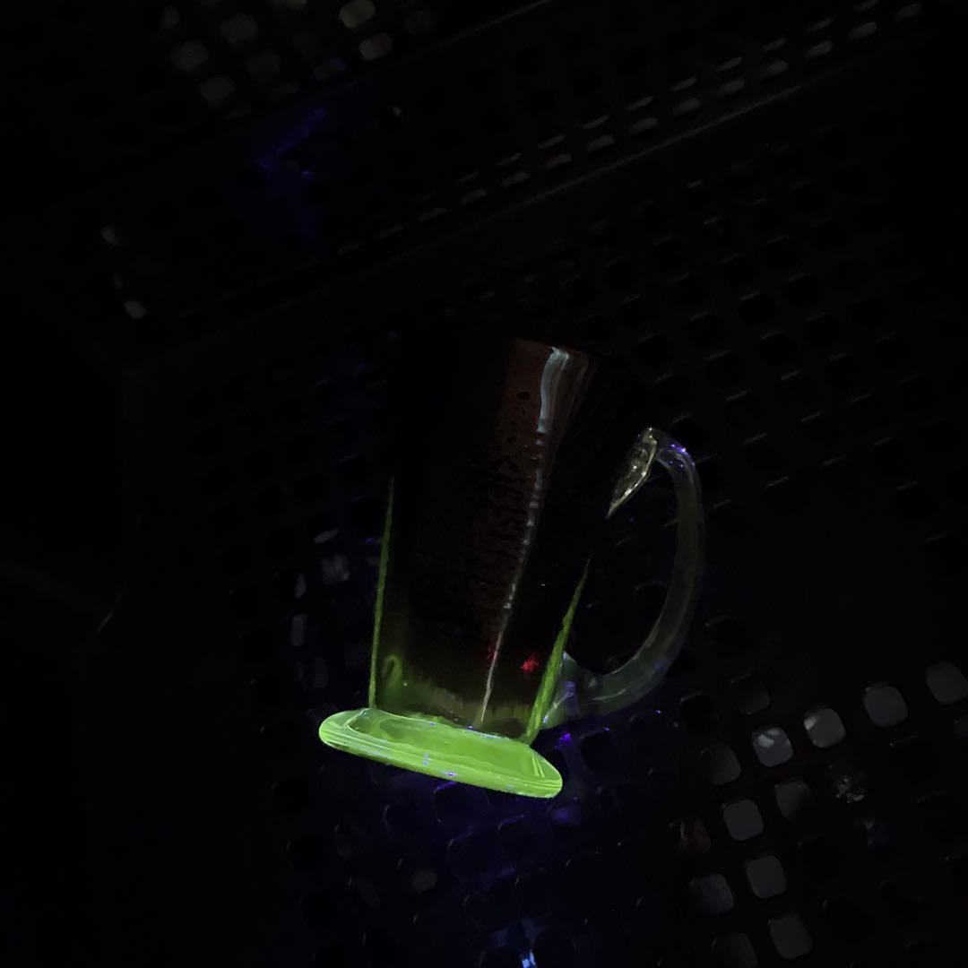 骨董 時代 希少金赤ガラス 取手付き プレス調 アイスクリームコップ