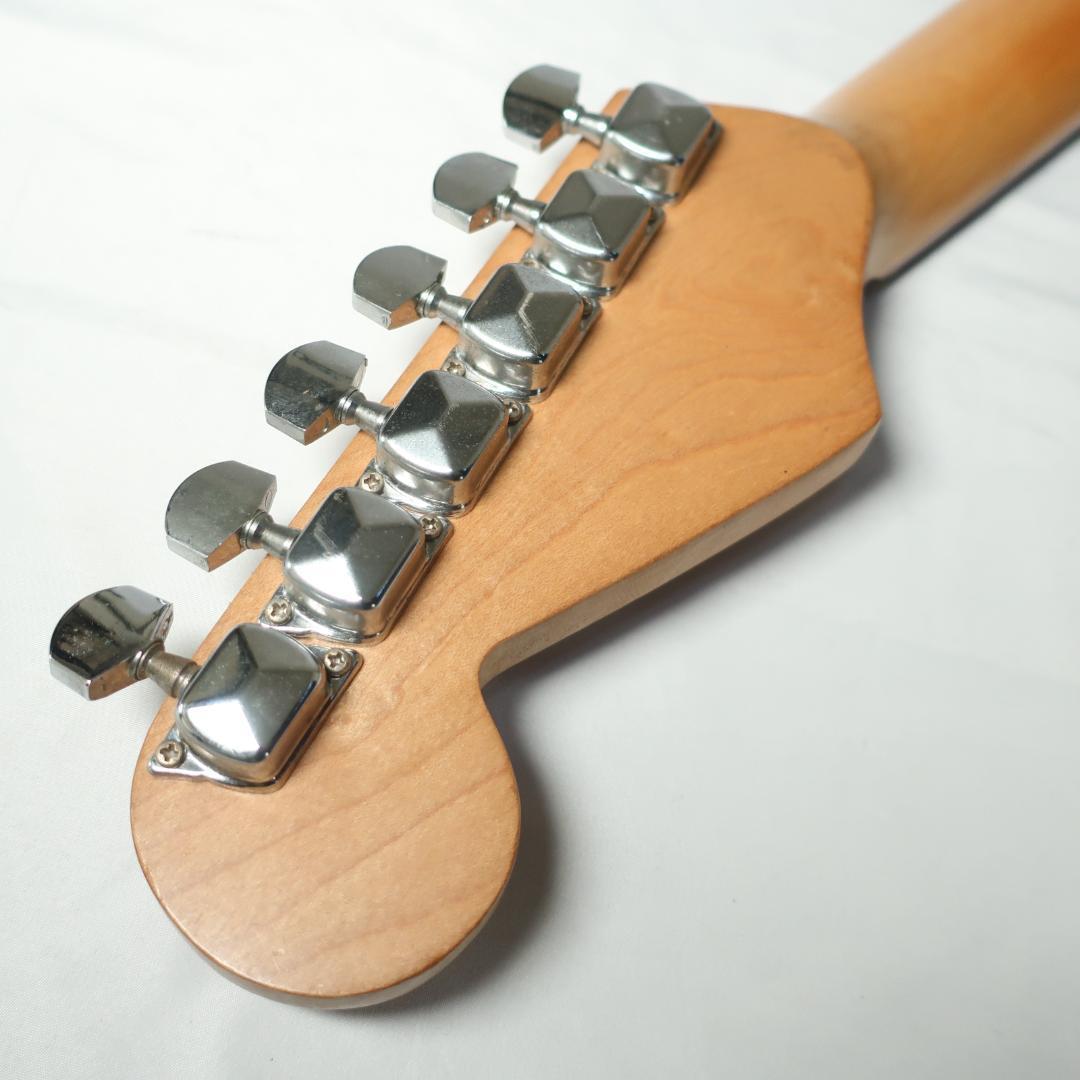 Legend LST-X ストラトキャスタータイプ エレキギター ブラウン