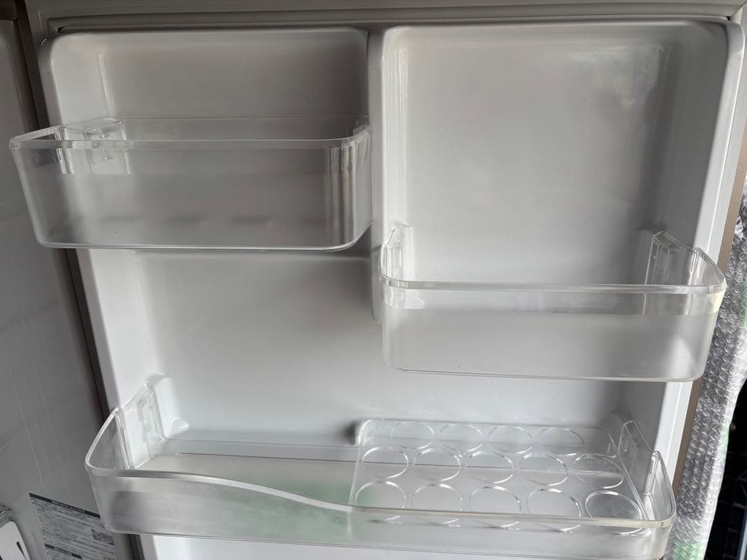 日立　ノンフロン冷凍冷蔵庫　R-S4200F(XN) 2016年製　401L