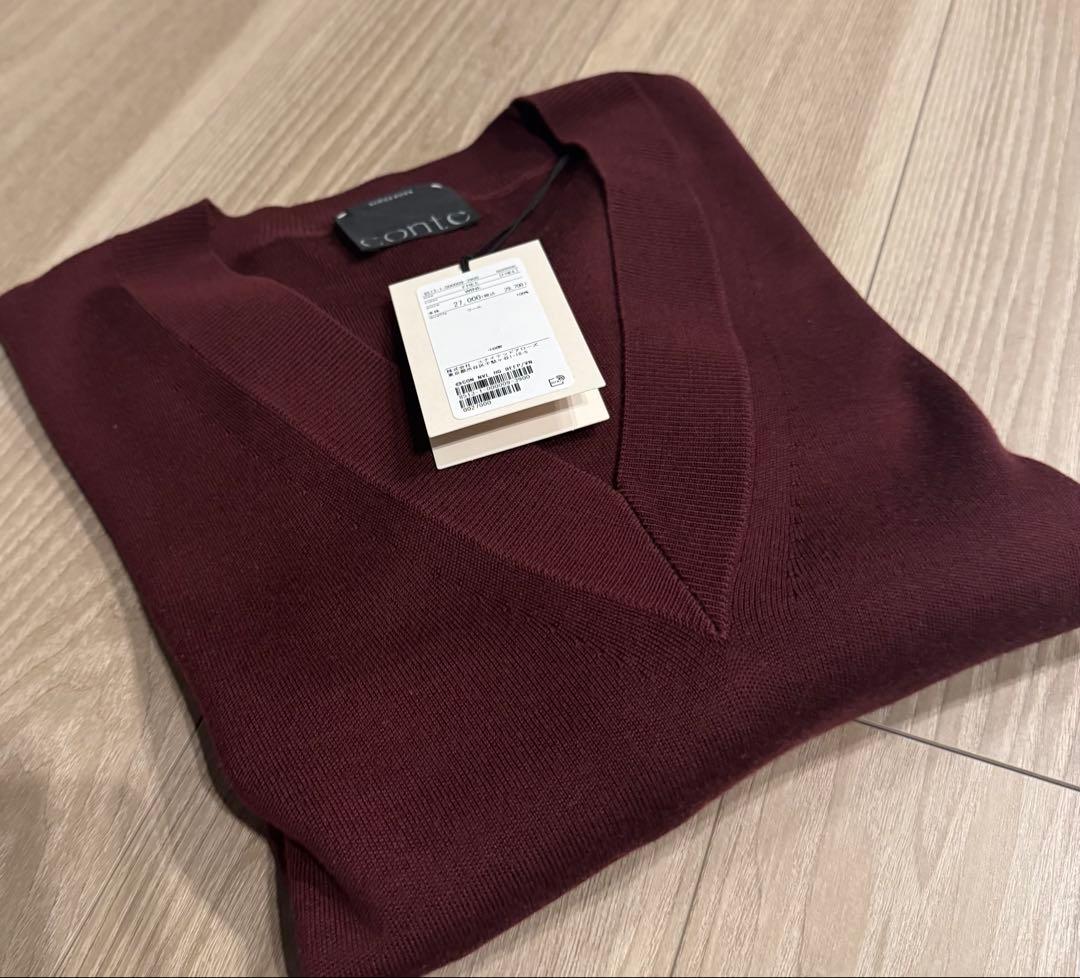 今期　新品タグ付　コンテ　conte 辺見えみり　Vネック　ニット