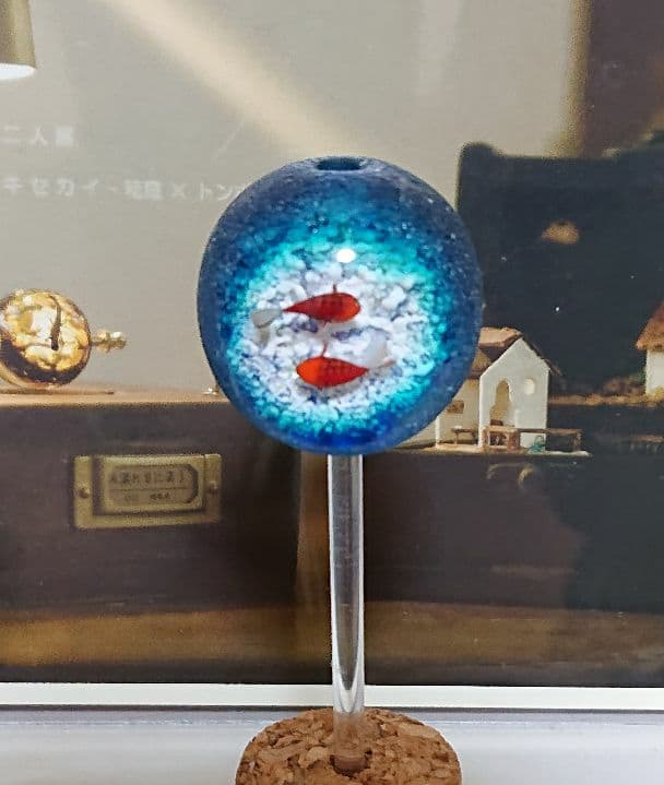 貴重です！ 増永元さん彩元堂 とんぼ玉 光る魚石 - メルカリ