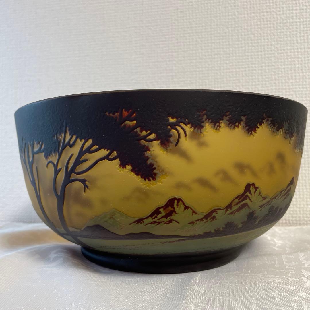 galle 椀 山と木のデザイン 直径約23cm