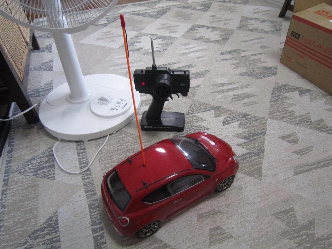 24時間だけ出品 1/10 アルファロメオ ミト スイッチ RTR 完全動作品