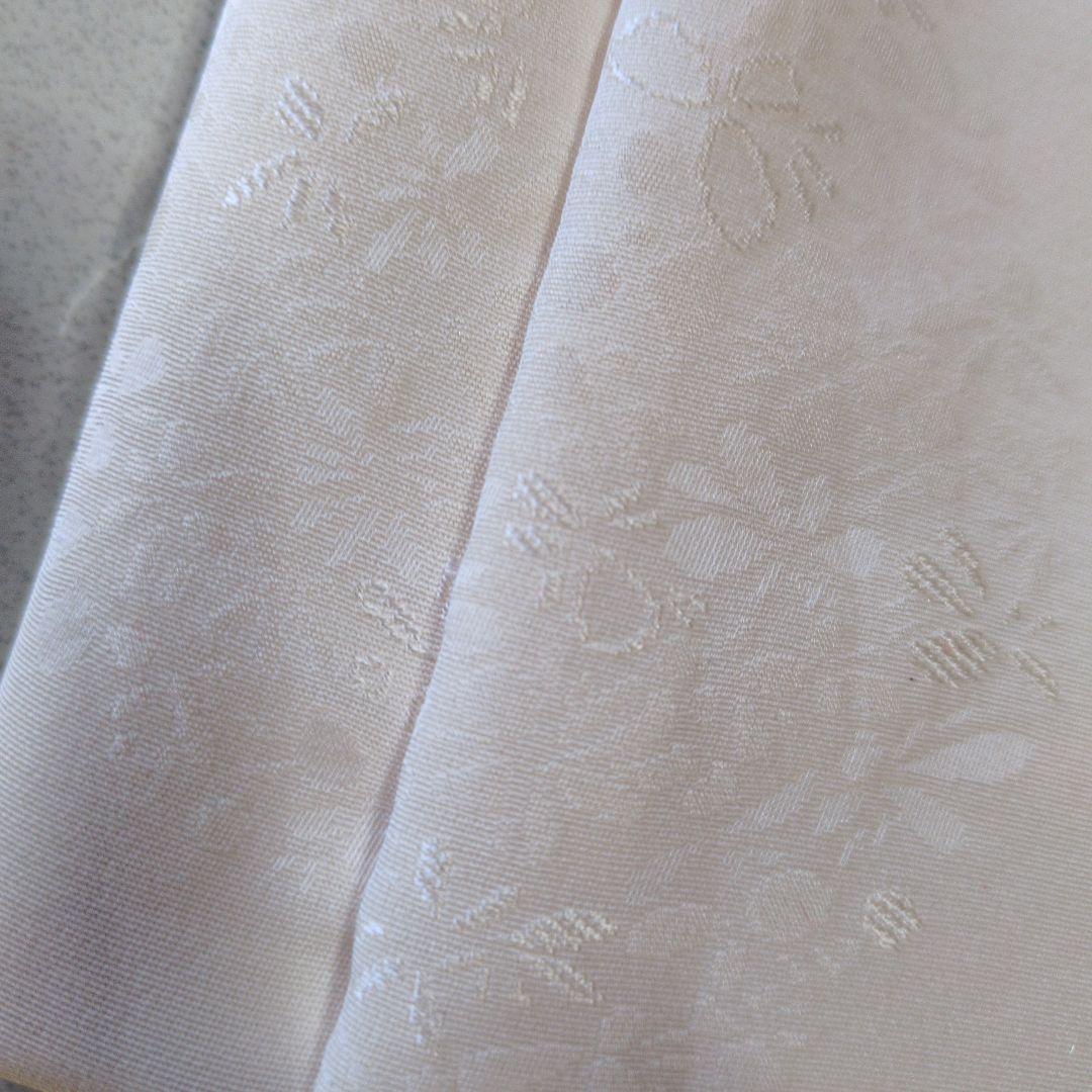 七五三３歳正絹手縫いの被布（花輪柄入り）中綿無し