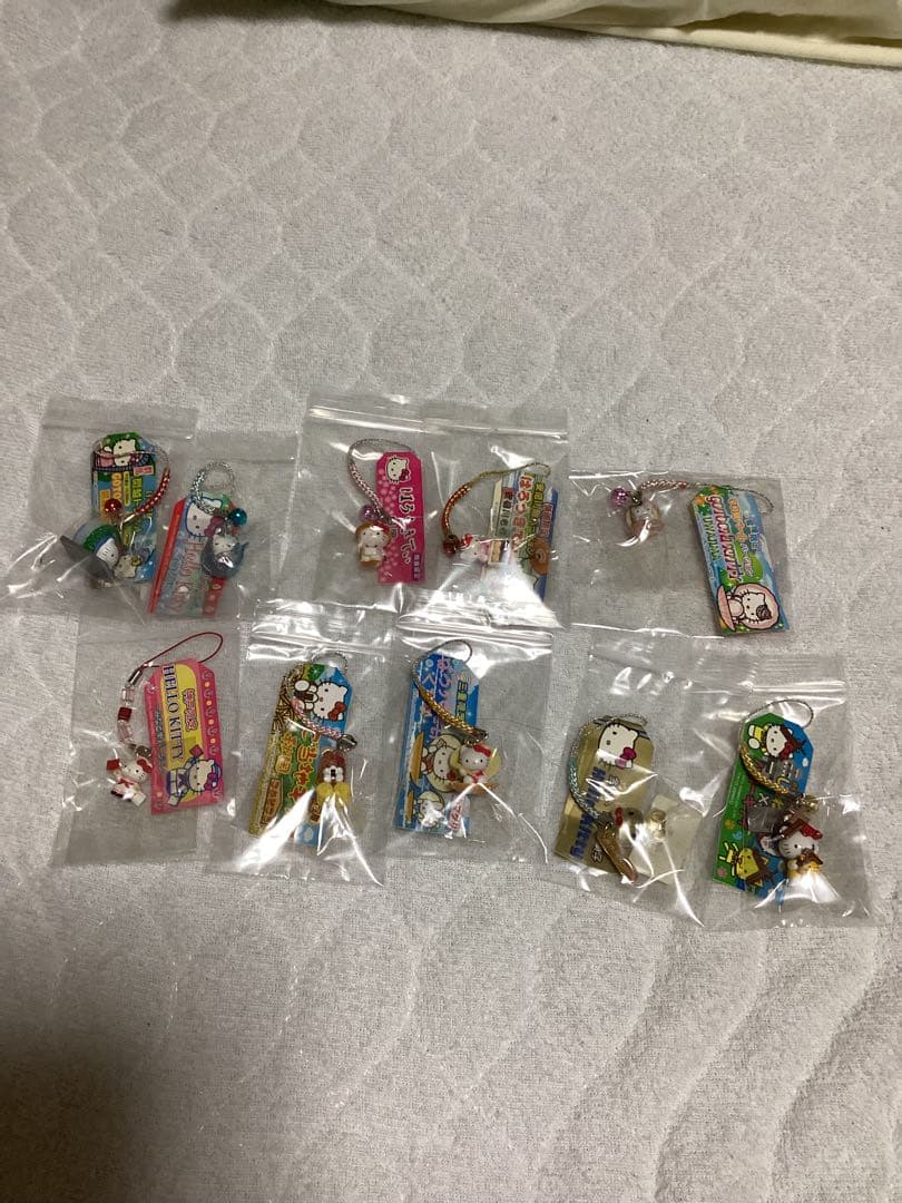 ご当地キティ　根付　80点　美品　タグ付き