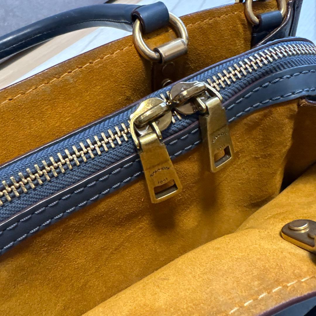 COACH ネイビー ショルダーバッグ
