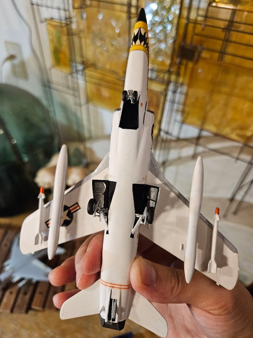 飛行機 模型 戦闘機 プラモデル パンサー ブルーエンジェル コルセア