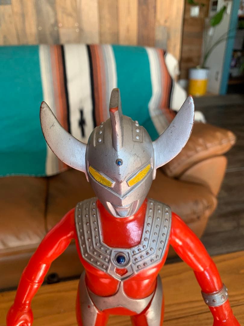 ポピーグレートザウルス ウルトラマンタロウ 当時物ソフビ - メルカリ