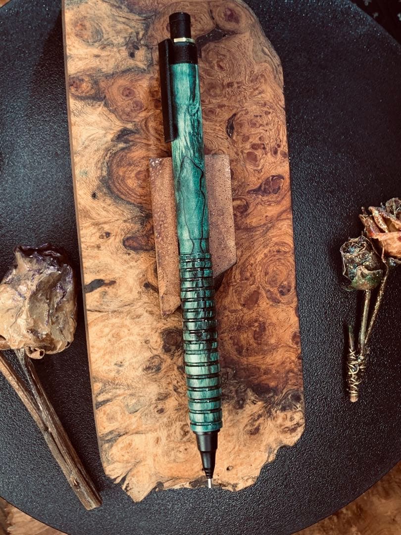 Ryokoグリーン&ブルースタビ栃縮杢・オレンズネロ0.5mm