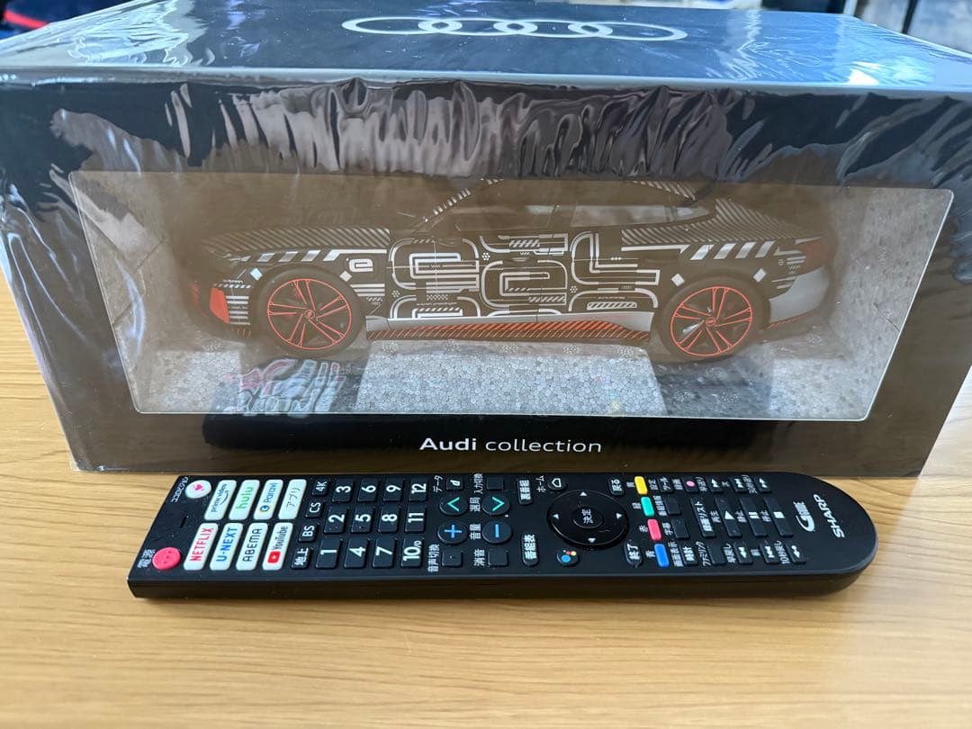 Audi コレクションモデル 1/43 スケール