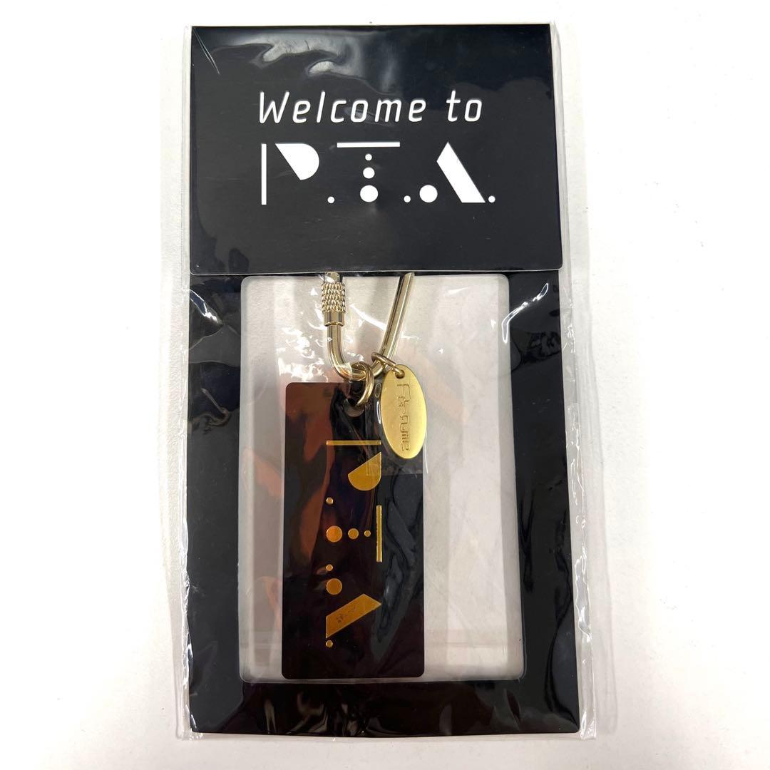 perfume P.T.A会員特典キーホルダー - メルカリ