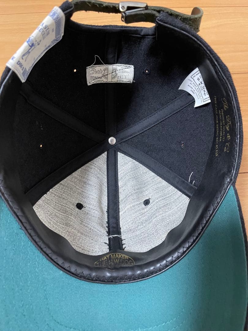 h.w.dog ベースボールキャップ　刺繍