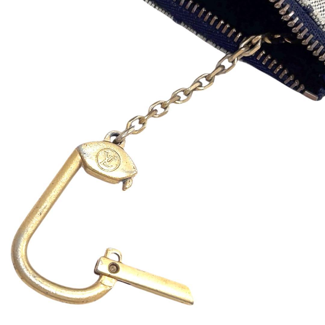 ルイヴィトン ケース モノグラムミニ ポシェットクレ 紺 M92236