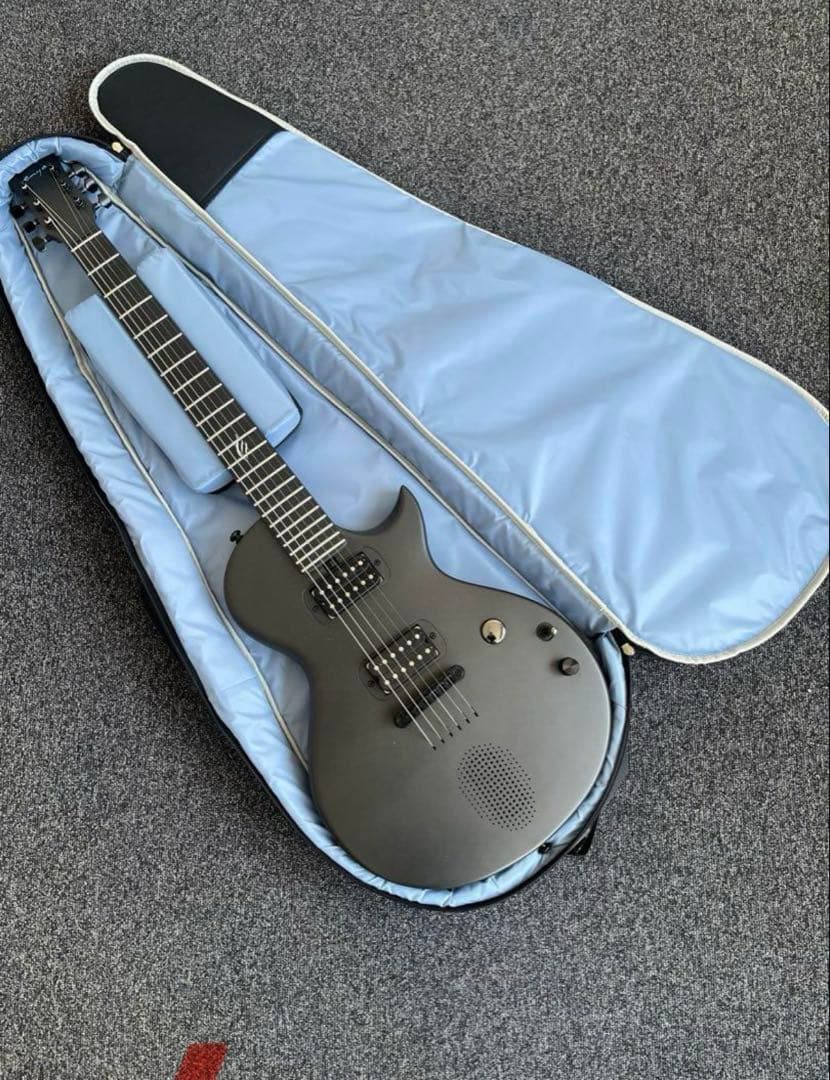 Enya Nova Go Sonic カーボンファイバー製ギター