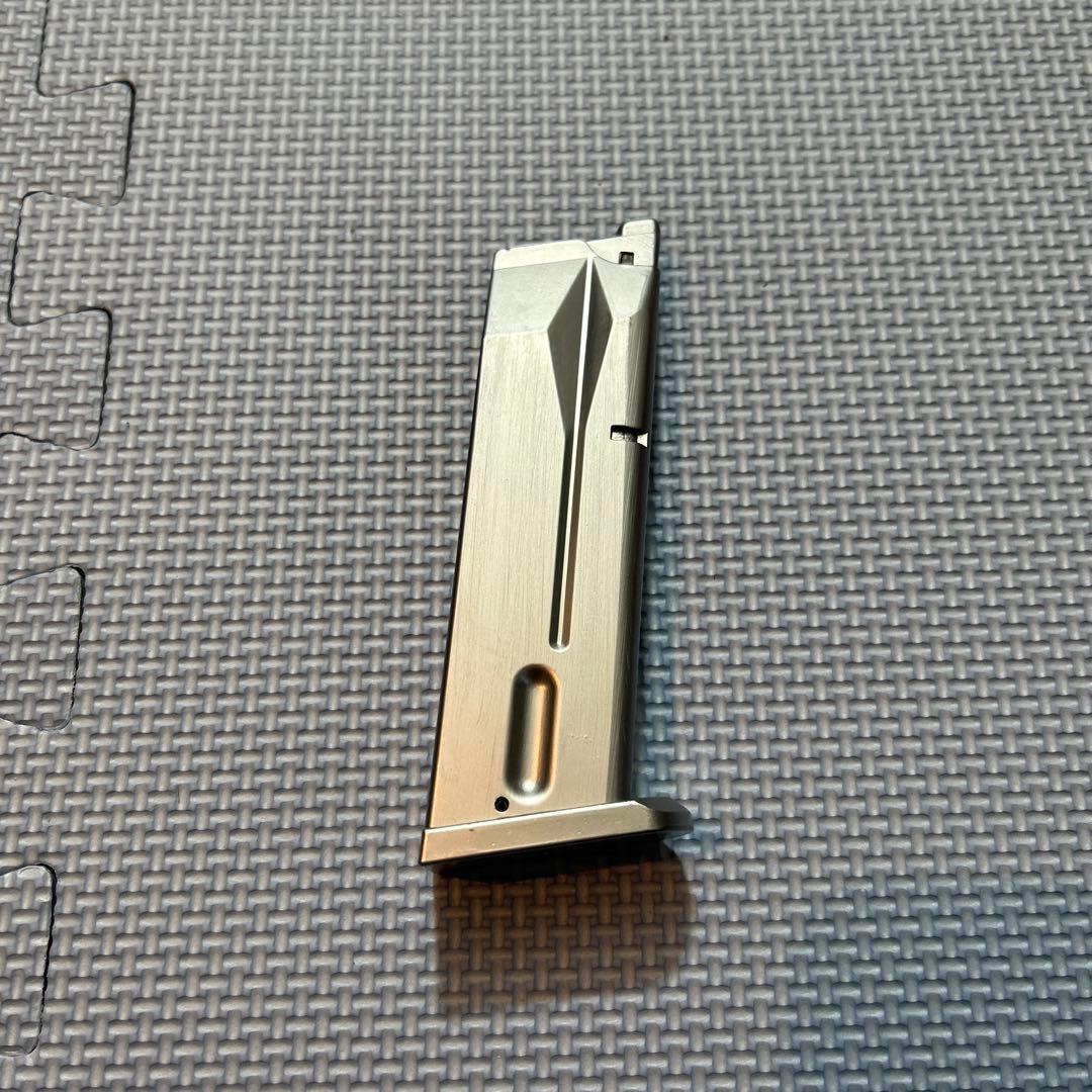 WA ウエスタンアームズ　BERETTA M8045 COUGAR-F シルバー