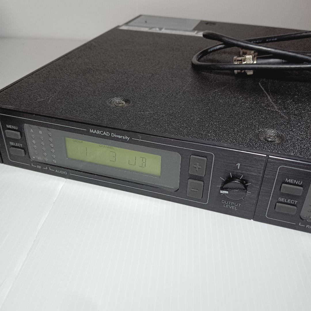 SHURE シュアー マイクレシーバー　U4D-ABJ 受信器　ワイヤレス