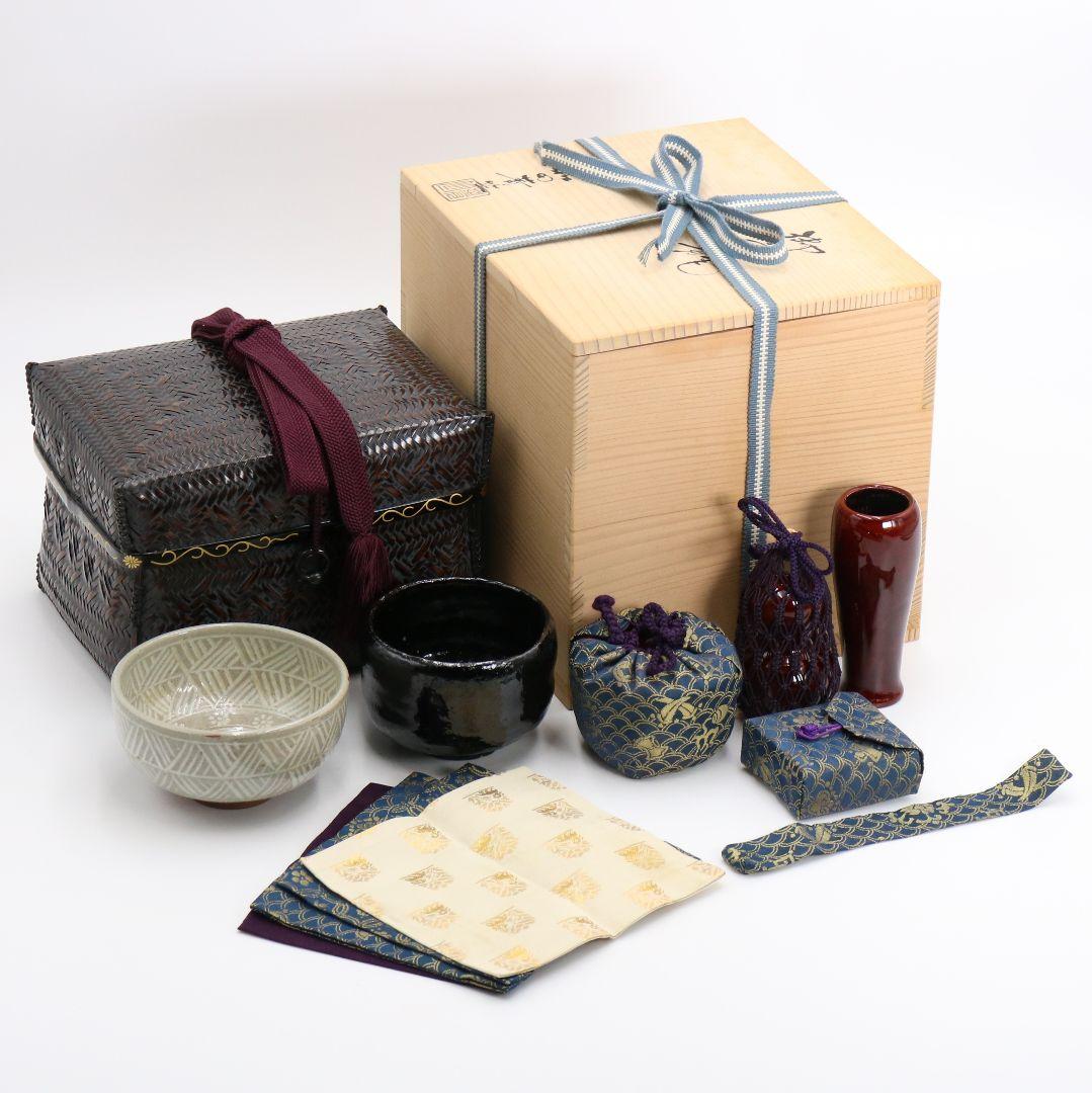 ホワイトストーンギャラリー 八木智弘「糸」