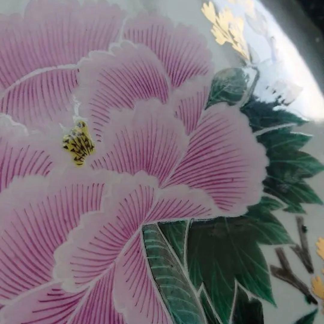 九谷焼 色絵 牡丹図 飾皿 武腰泰山氏共箱入 九谷焼 色絵 牡丹図 飾皿 武腰泰山氏共箱入 九谷焼 色絵 牡丹図 飾皿