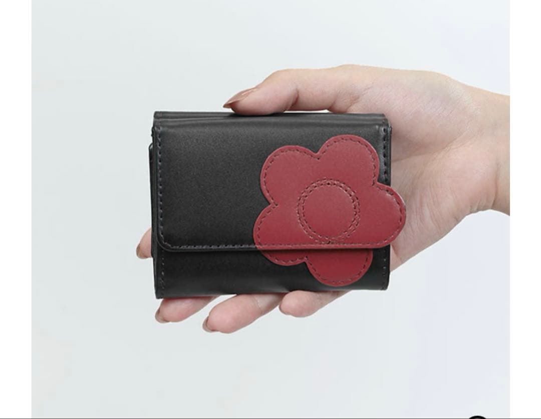 MARY QUANT ハートインサイド三つ折り財布 黒/赤 新品 マリークワント