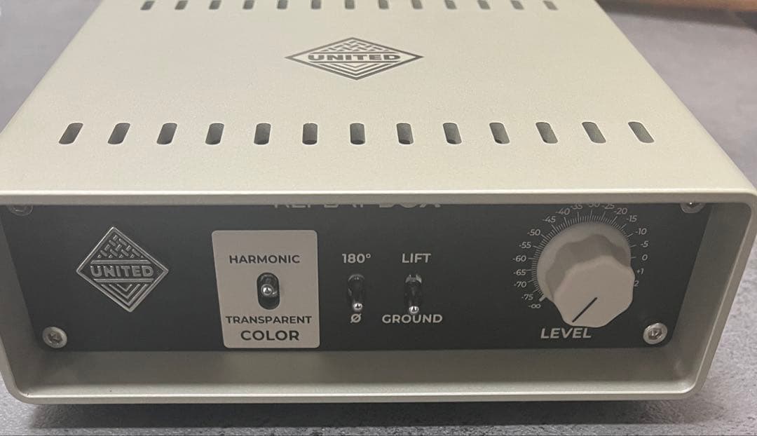 〔7/15まで値下げ中〕Replay Box リアンプボックス 7/15まで値下げ中〕Replay Box リアンプボックス 7/15まで値下げ中