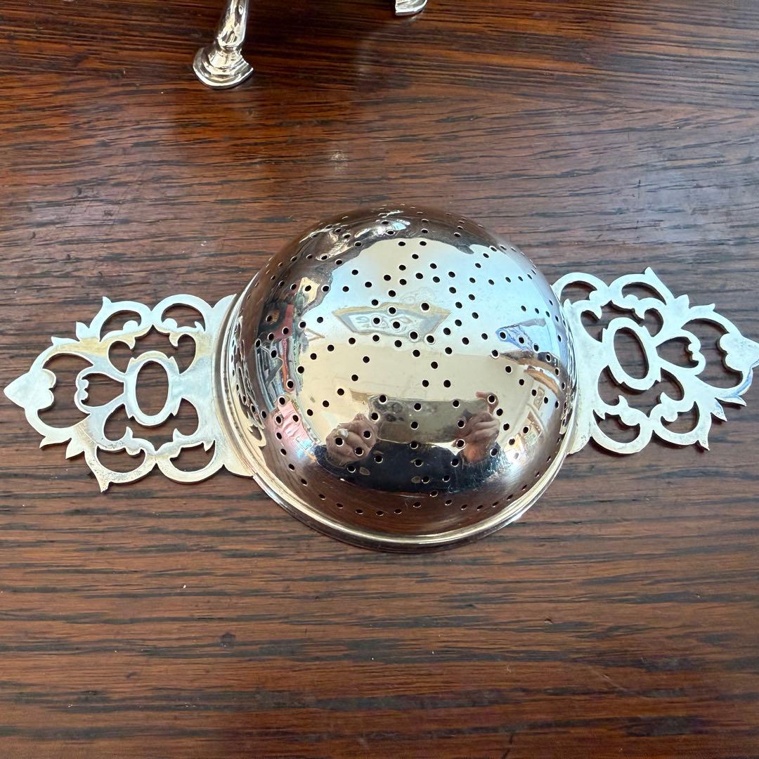 イギリス製純銀ティーストレーナー　ホールマークあり　約172g