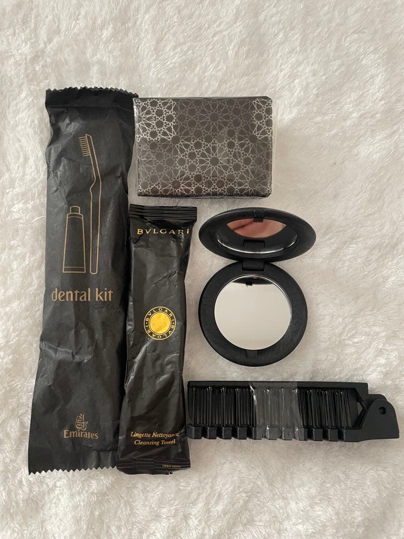 エミレーツ航空ファーストクラス ブルガリのアメニティ