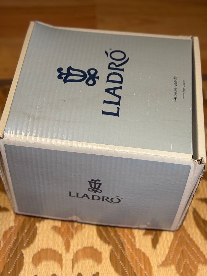 LLADRO】春に生まれた 絶版品 専用箱付き