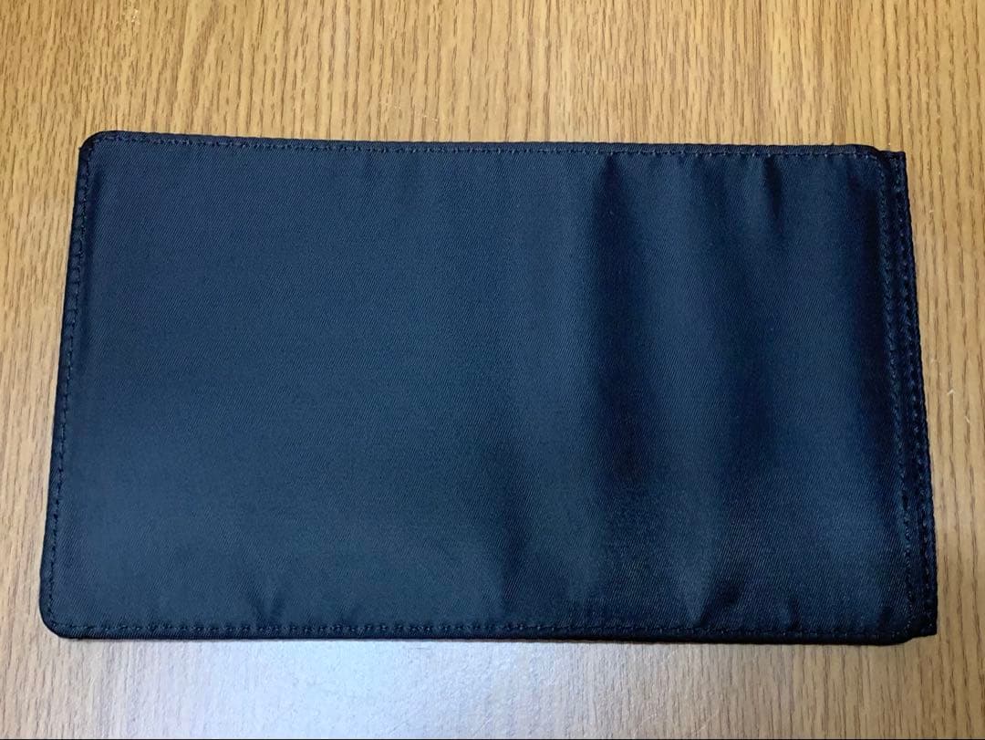 お値下げ！　レ　パンソー　ドゥ　シャネル ポーチ　3種メークアップブラシのセット