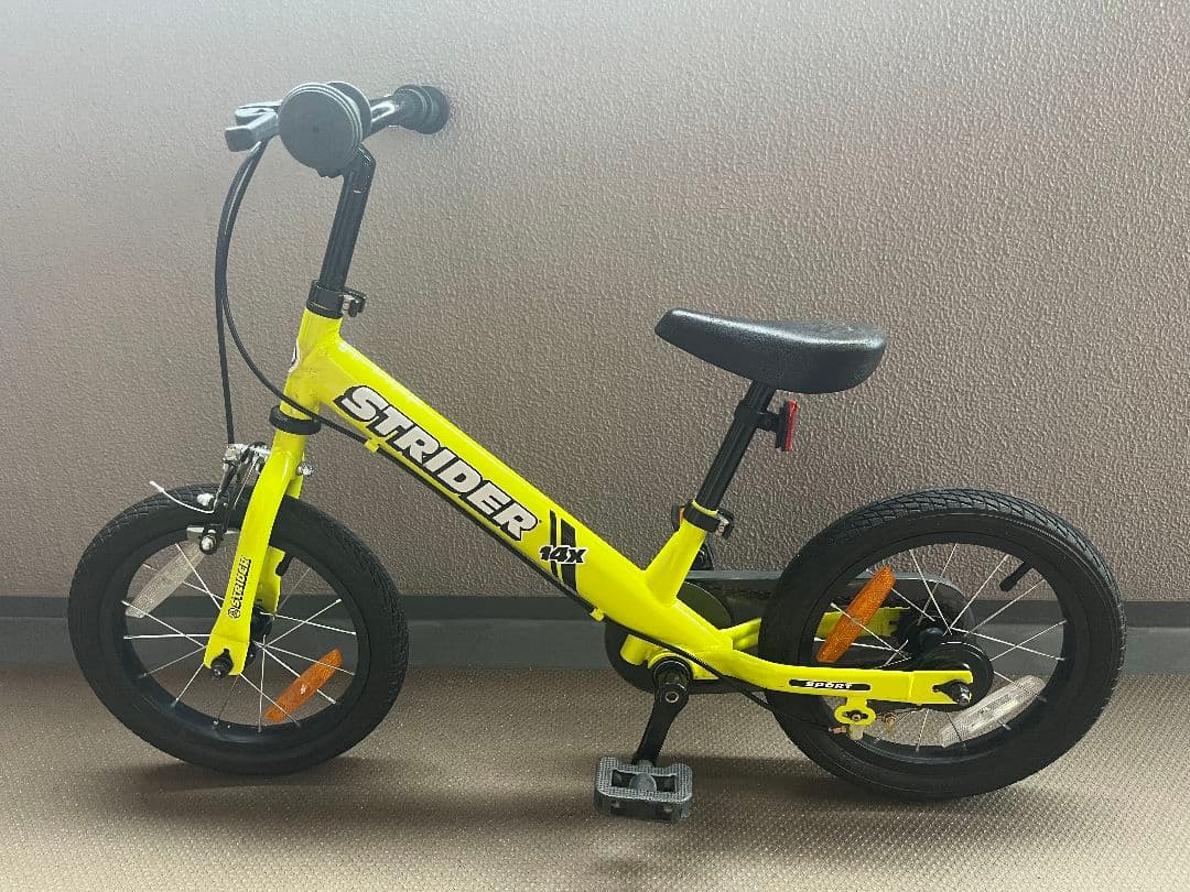 ストライダー14X ライムイエロー2021年1月末購入