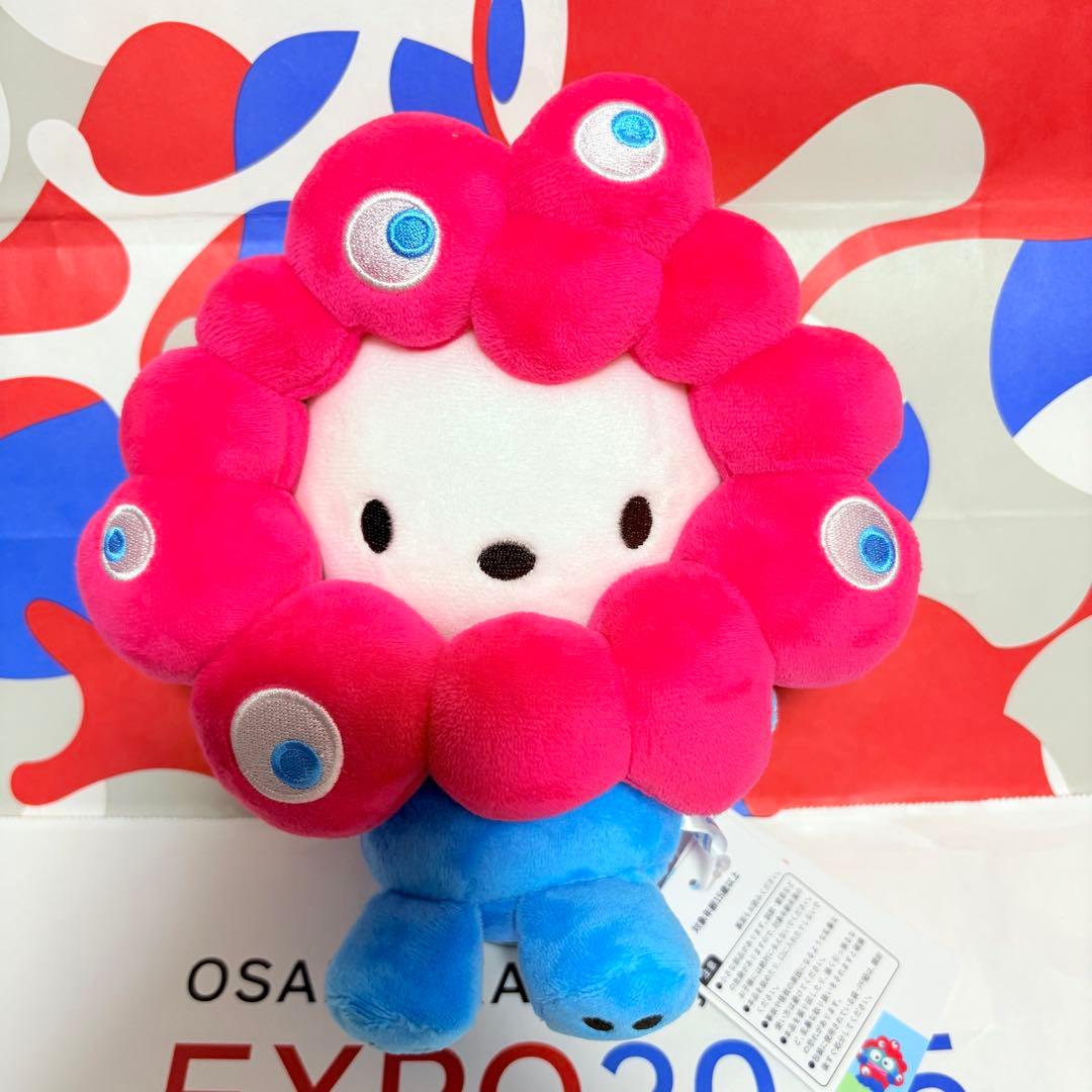 サンリオ　ミャクミャク　なりきりぬいぐるみ　M サイズ　ポチャッコ　希少品 サンリオ ミャクミャク なりきりぬいぐるみM 赤青 ノーマルカラー