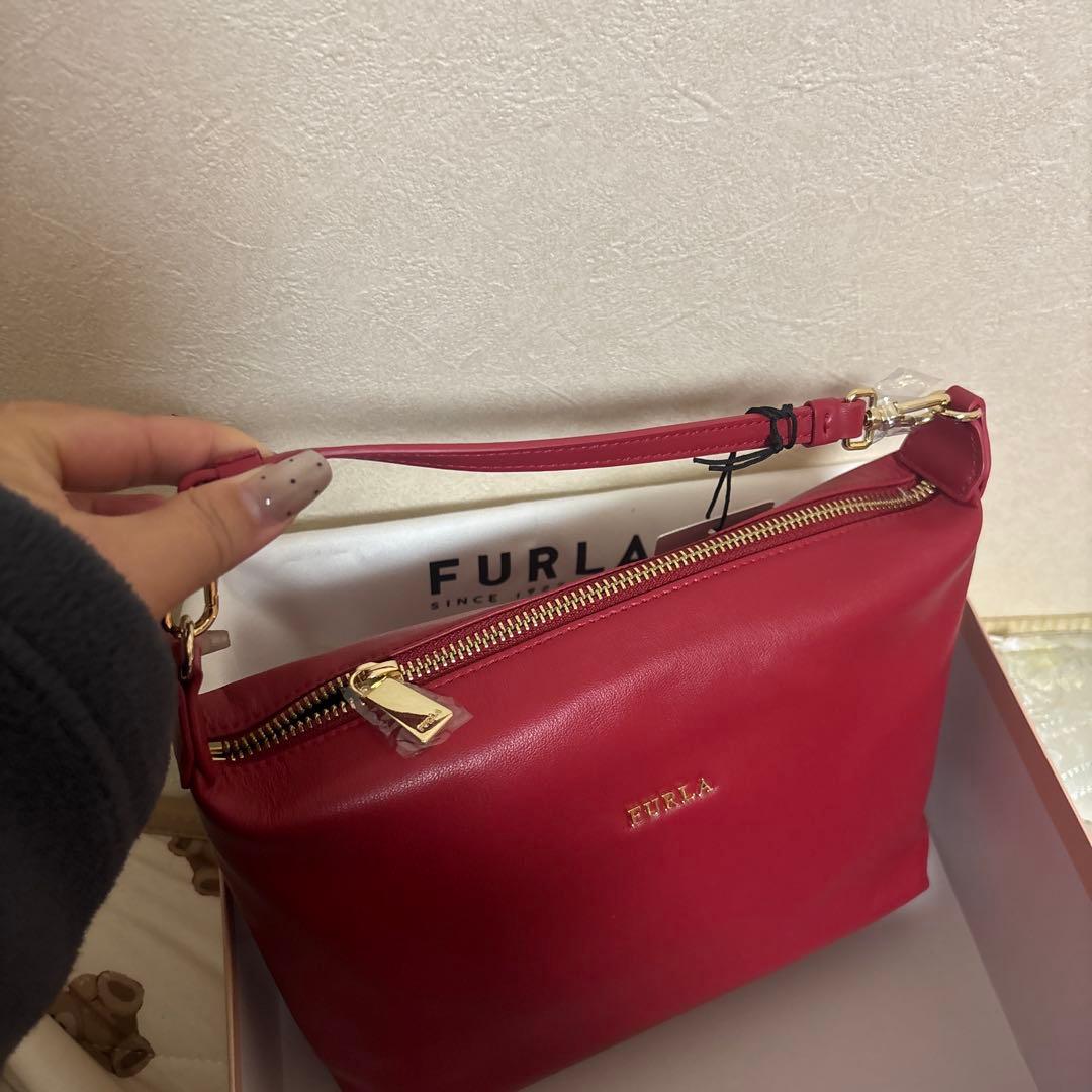 FURLA フルラ ショルダーバッグ ハンドバッグ レッド