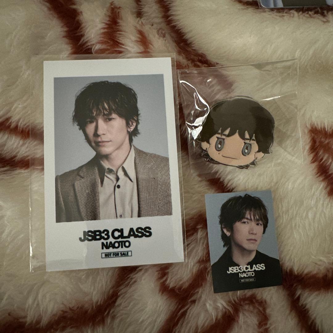 ØMI NAOTO フォトカードガチャ